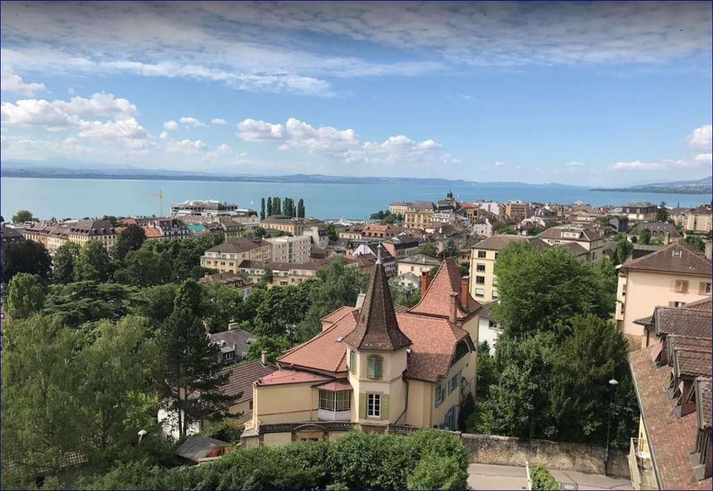 Hotel Alpes & Lac Neuchâtel Exteriör bild