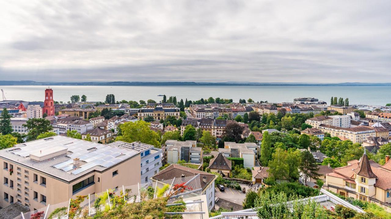 Hotel Alpes & Lac Neuchâtel Exteriör bild